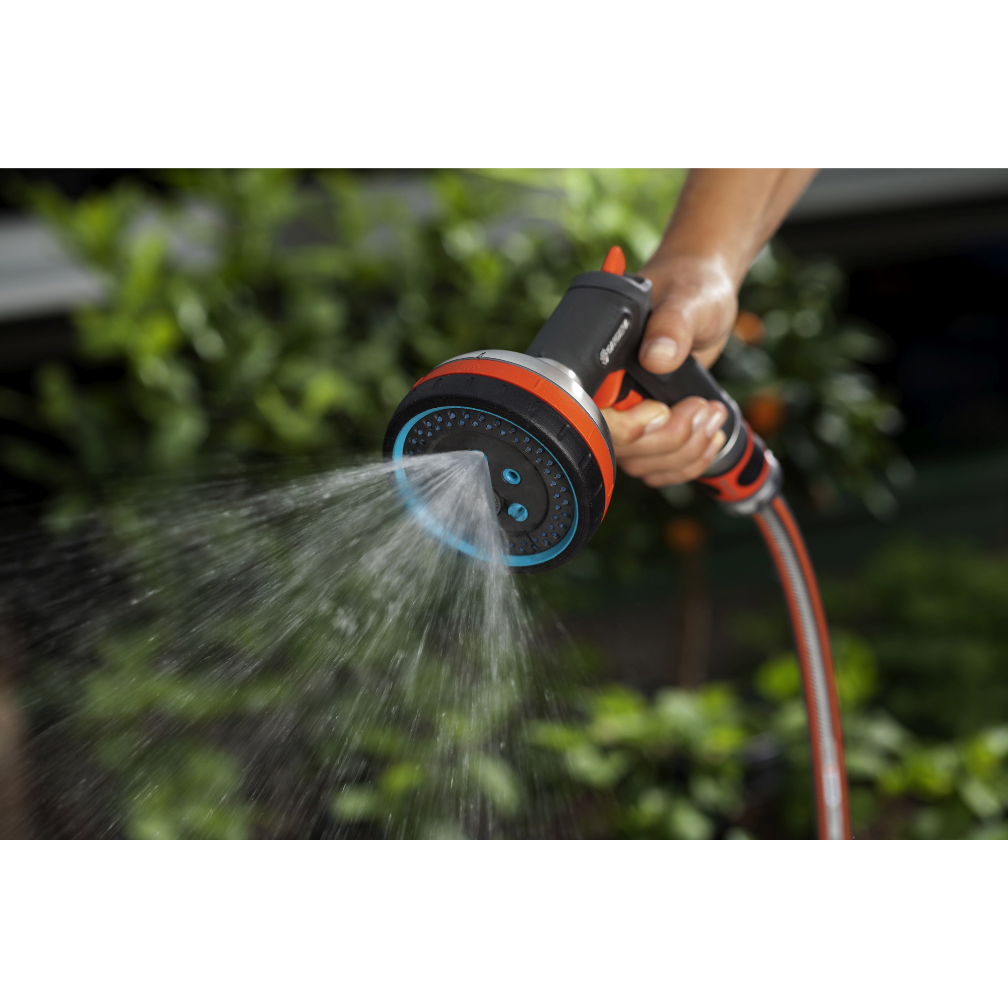 Spritze Aus Messing Gardena Komfort Messing-Spritze – Für 19-mm-Schläuche (3/4 Zoll), Stufenlos Regulierbar Von Vollstrahl Bis Sprühnebel, Robuste Messinglegierung Für Garten, Werkstatt Und Industrie