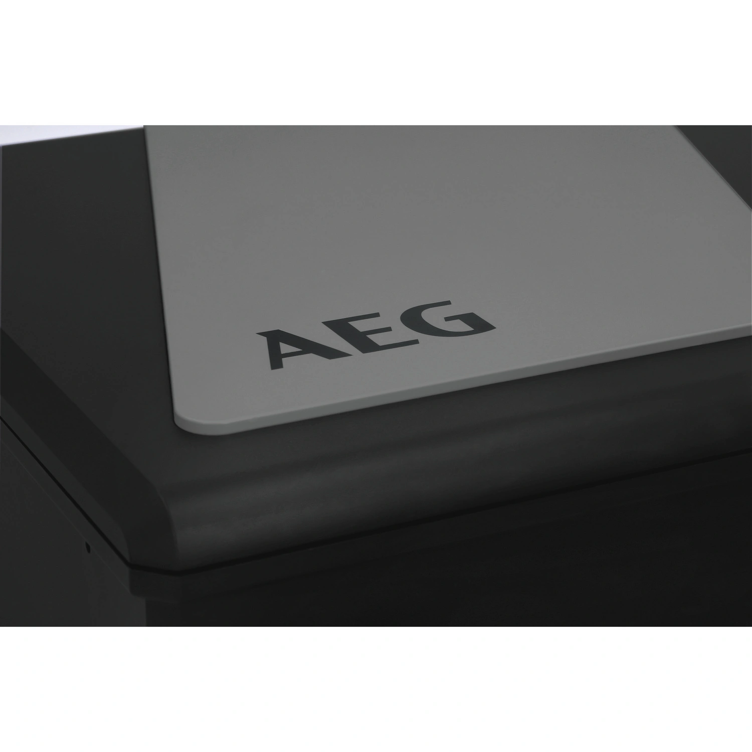 AEG Wallbox »WB 11 PRO«, integriertes 5 m Ladekabel 