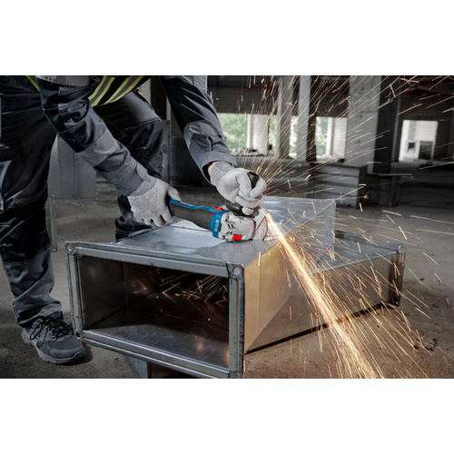 BOSCH Akku-Werkzeug-Set »GSB 18V-45 + GWS 18V-8«, inkl. 2 Akkus und Ladegerät, 18V - blau