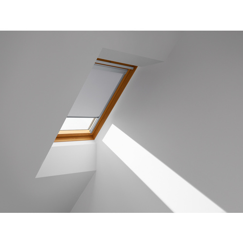 Velux Grau Verdunklungsrollo "Dbl U04 4204", U04, Aluminium, Polyester, Rollos, Verdunklungsrollo, Alufarbene Führungsschienen & Griffleiste - Image 3