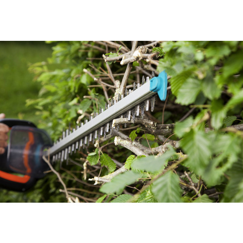 GARDENA Elektro-Heckenschere, 700W, Schn...