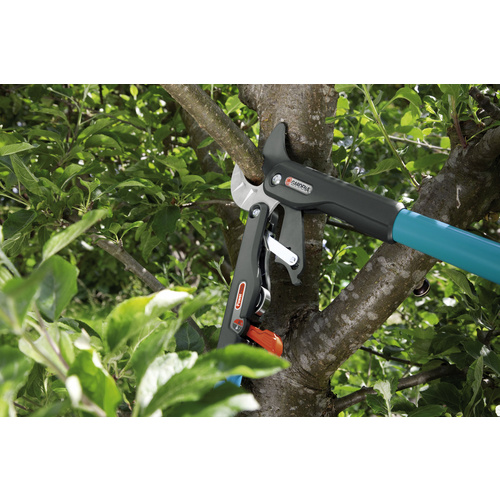 GARDENA Ratschen-Astschere »Smart Cut«...