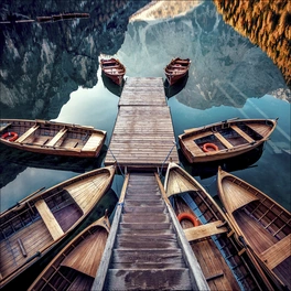 Keilrahmenbild »Wooden Boats in the Lake«, Rahmen: Holzwerkstoff, natur